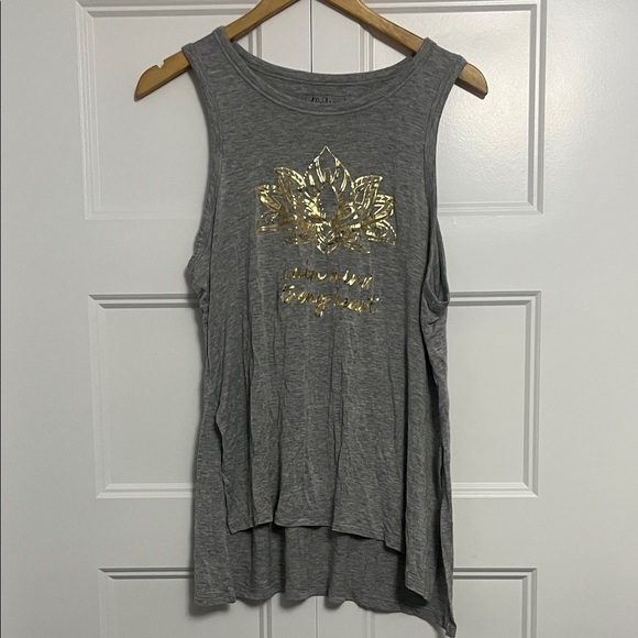 Miken Tops - “Calm mind strong heart” oversized yoga top